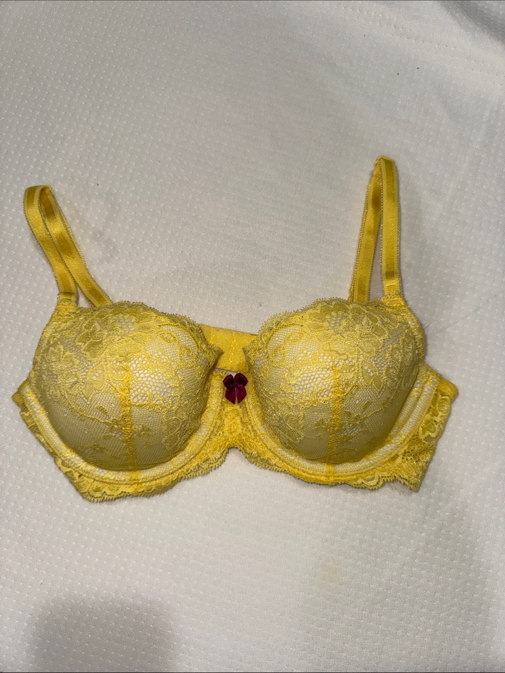 Victoria's Secret Yellow Lace Underwire Bra with Contrast Bow